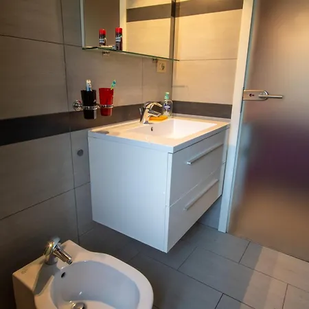 Apartment Ca' Roscia *